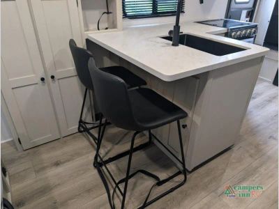 2025 Coachmen RV Northern Spirit Ultra Lite — photo 11 view