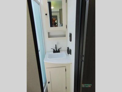 2025 Coachmen RV Northern Spirit Ultra Lite — photo 32 view