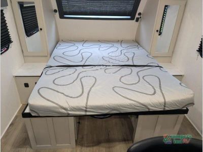 2025 Coachmen RV Northern Spirit Ultra Lite — photo 17 view