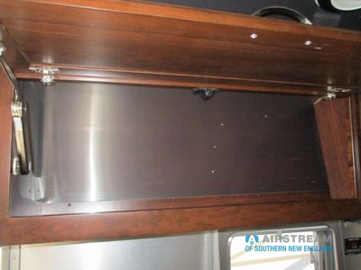2016 Airstream Classic - Photo 26
