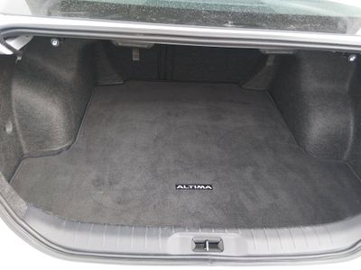 2025 Nissan Altima — photo 11 view