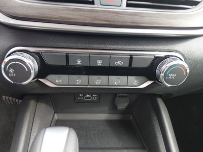 2025 Nissan Altima — photo 13 view