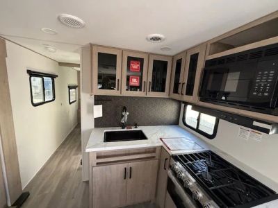 2026 Grand Design Imagine XLS - Photo 9