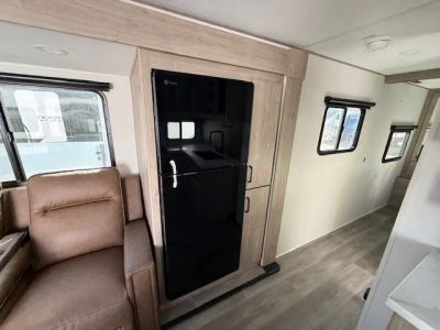 2026 Grand Design Imagine XLS - Photo 10