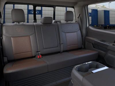 2026 Ford F-350SD - Photo 4