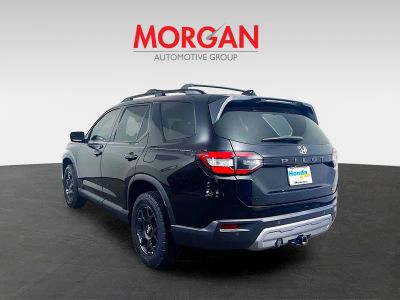 2025 Honda Pilot — detail view