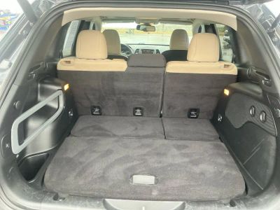 2016 Jeep Cherokee — photo 17 view