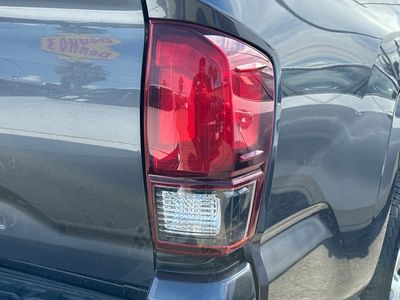 2022 Toyota Tacoma - Photo 17