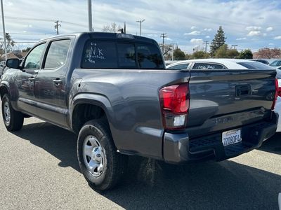 2022 Toyota Tacoma - Photo 4
