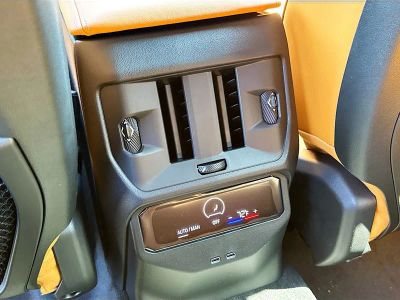 2026 BMW X3 — photo 19 view