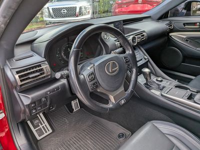 2019 Lexus RC — photo 18 view