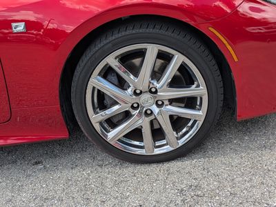 2019 Lexus RC — photo 11 view