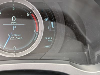 2019 Lexus RC — photo 26 view