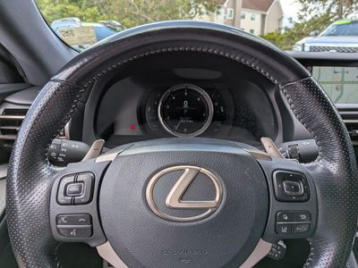 2019 Lexus RC — photo 24 view