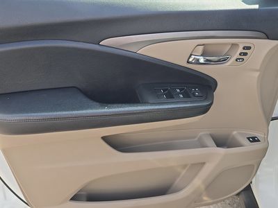2020 Honda Pilot - Photo 19