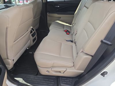 2020 Honda Pilot - Photo 17