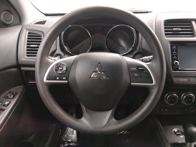 2024 Mitsubishi Outlander Sport — photo 12 view