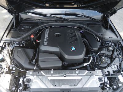 2025 BMW 3 Series - Photo 9