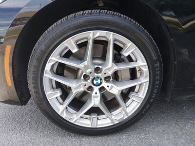 2025 BMW 3 Series - Photo 10