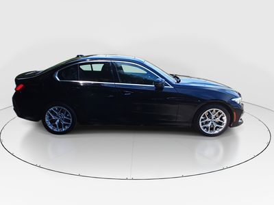 2025 BMW 3 Series - Photo 8