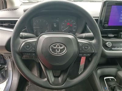 2025 Toyota Corolla - Photo 13