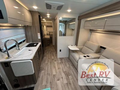 2026 Thor Motor Coach Vegas - Photo 11