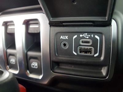 2026 Jeep Wrangler — photo 28 view