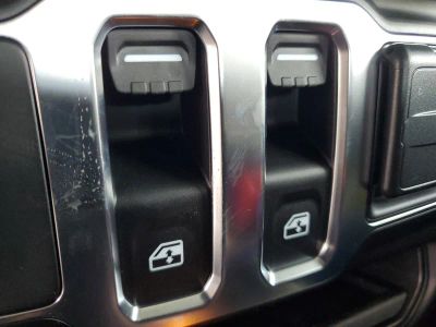 2026 Jeep Wrangler — photo 15 view