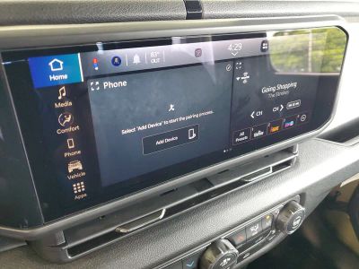 2026 Jeep Wrangler — photo 25 view