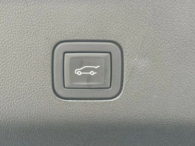 2023 GMC Yukon - Photo 35