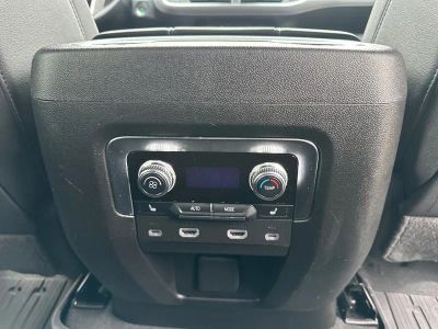 2023 GMC Yukon - Photo 38