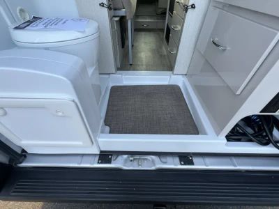 2023 Thor Motor Coach RIZE — photo 13 view