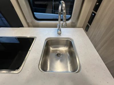 2023 Thor Motor Coach RIZE — photo 8 view