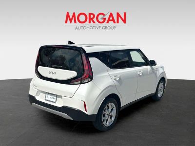 2023 Kia Soul — photo 7 view