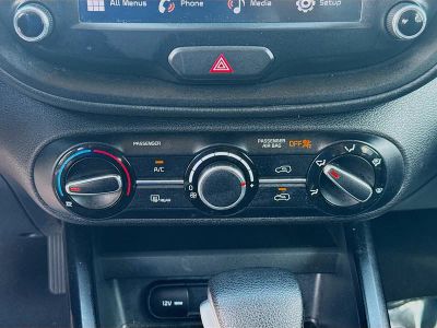 2023 Kia Soul — photo 14 view