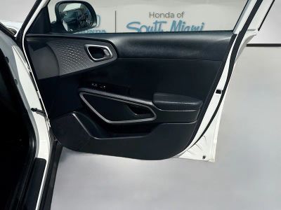 2023 Kia Soul — photo 32 view