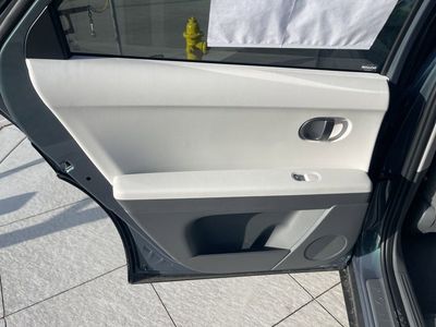 2026 Hyundai IONIQ 5 - Photo 15