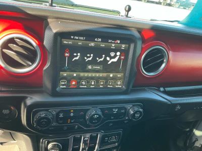 2018 Jeep Wrangler Unlimited — photo 11 view