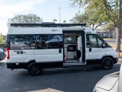 2026 Winnebago TRAVATO - Photo 22