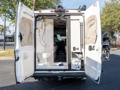2026 Winnebago TRAVATO - Photo 2
