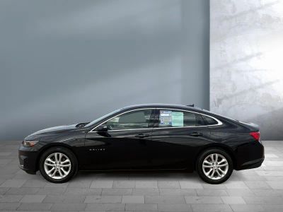 2017 Chevrolet Malibu - Photo 3