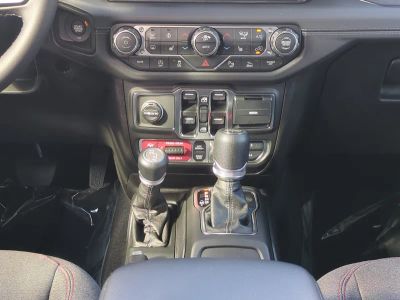 2026 Jeep Wrangler — photo 20 view