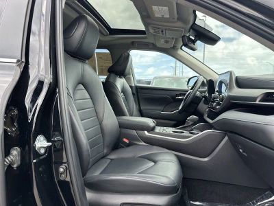 2024 Toyota Highlander — photo 24 view