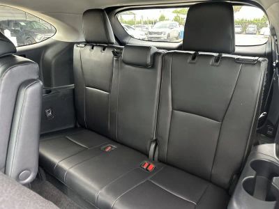 2024 Toyota Highlander — photo 19 view