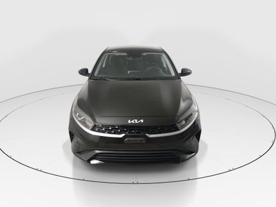 2023 Kia Forte - Photo 2