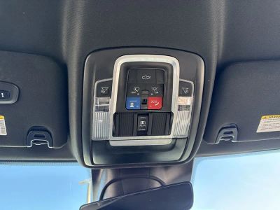 2023 Ram 2500 — photo 18 view