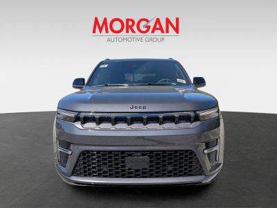 2026 Jeep Grand Wagoneer — photo 8 view