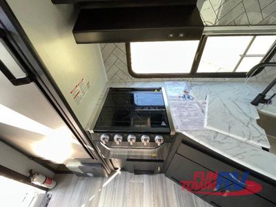 2023 Coachmen RV Freedom Express Ultra Lite - Photo 15