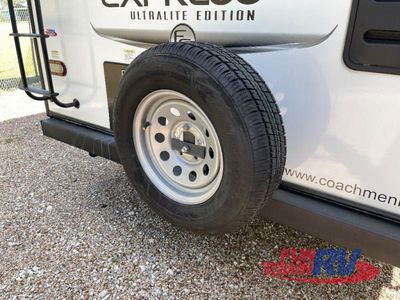 2023 Coachmen RV Freedom Express Ultra Lite - Photo 11