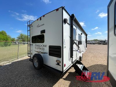 2023 Coachmen RV Freedom Express Ultra Lite - Photo 5